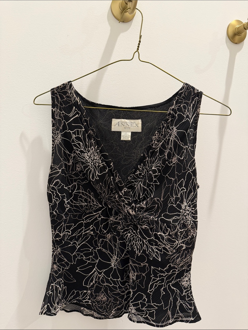 Casual Corner Black Floral Twist-Front Chiffon Blouse